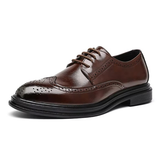 Men's Vintage Brogue Wingtip Detail Shoes | Ideal for All Seasons